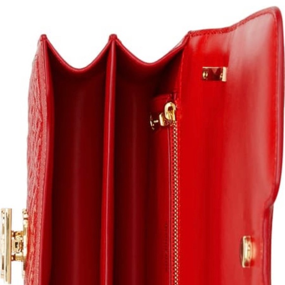 *AUTHENTIC* BURBERRY TB SMALL MONOGRAM QUILTED Bag - Picture 4 of 7